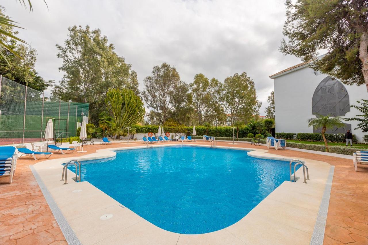 4 Bedroom Apartment In Puerto Banus 150 Meters From The Beach Marbella Exteriör bild